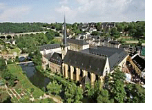 See Prague's synagogues and the Old Jewish Cemetery